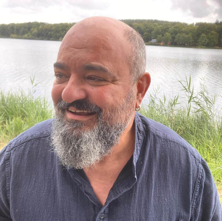 Luis DOMINGUEZ